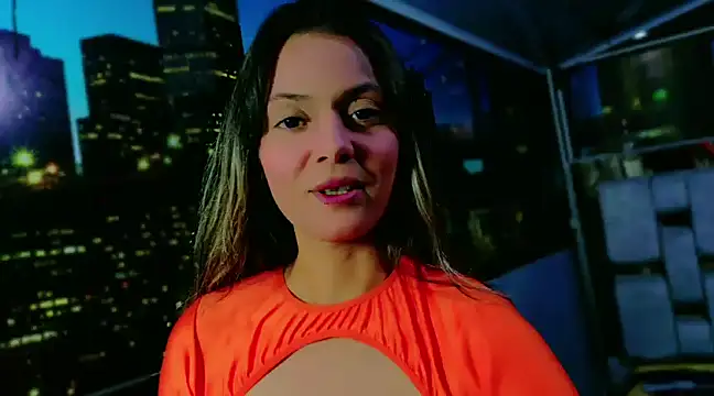 Snapshot of ValentinaAndTerry chatting on 01-24-25, 05:31 ValentinaAndTerry online show from 01-24-25, 05:31