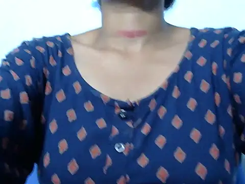 Snapshot of Thimiralagi chatting on 05-12-26, 03:40 Thimiralagi online show from 05-12-26, 03:40