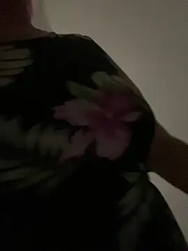 Snapshot of Popinasq chatting on 02-03-26, 08:36 Popinasq online show from 02-03-26, 08:36