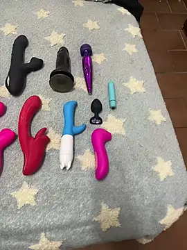 Snapshot of Popinasq chatting on 04-05-26, 01:51 Popinasq online show from 04-05-26, 01:51