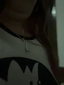 Snapshot of Popinasq chatting on 04-05-26, 01:23 Popinasq online show from 04-05-26, 01:23