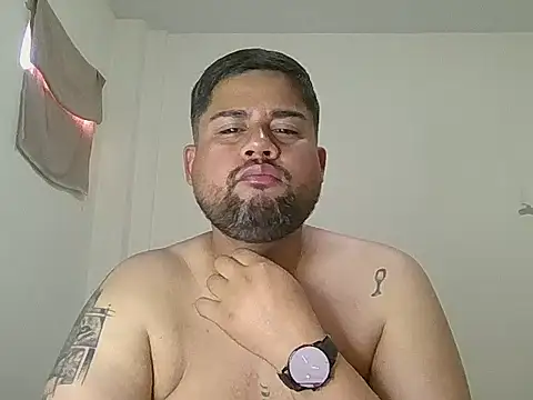 Snapshot of GABRIELGARCIA1313 chatting on 07-06-26, 04:53 GABRIELGARCIA1313 online show from 07-06-26, 04:53