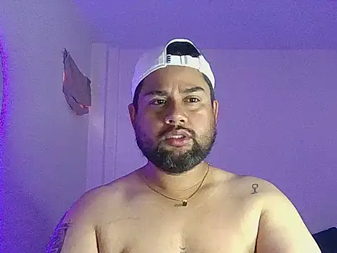 Snapshot of GABRIELGARCIA1313 chatting on 06-26-26, 01:39 GABRIELGARCIA1313 online show from 06-26-26, 01:39