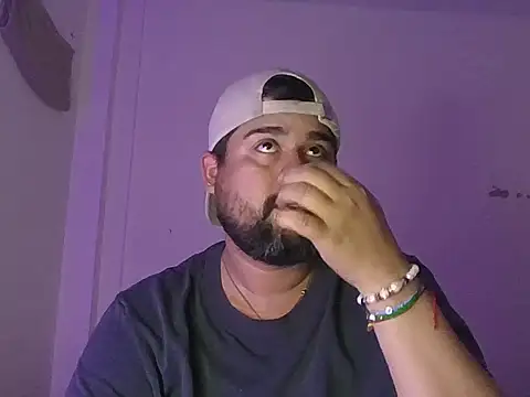 Snapshot of GABRIELGARCIA1313 chatting on 07-31-26, 11:02 GABRIELGARCIA1313 online show from 07-31-26, 11:02