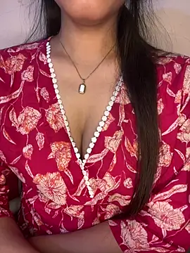  riyaahahaha  online show from 10-07-25, 11:22