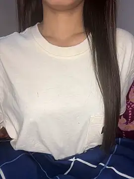  riyaahahaha  online show from 01-11-25, 07:05