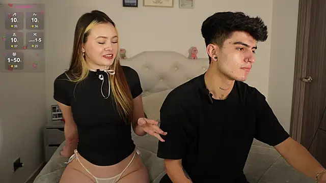 Snapshot of tommy_and_sophie chatting on 10-15-25, 03:42 tommy and sophie online show from 10-15-25, 03:42