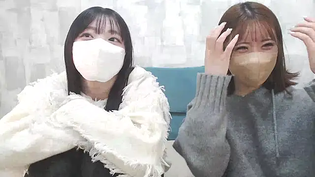 Snapshot of LOVE_MOMO_LOVE chatting on 01-09-25, 11:36 LOVE MOMO LOVE online show from 01-09-25, 11:36