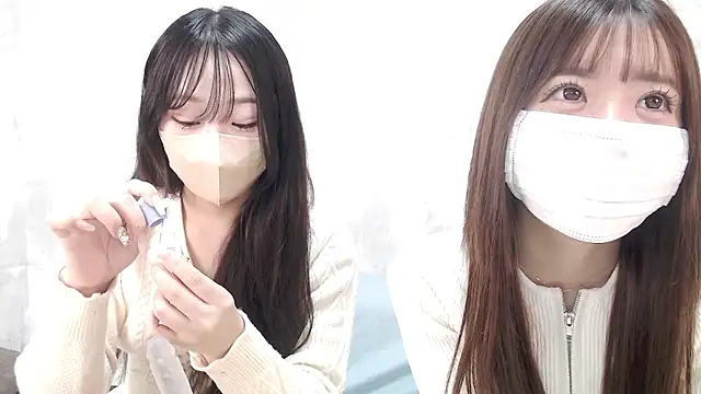 Snapshot of LOVE_MOMO_LOVE chatting on 09-26-25, 11:17 LOVE MOMO LOVE online show from 09-26-25, 11:17