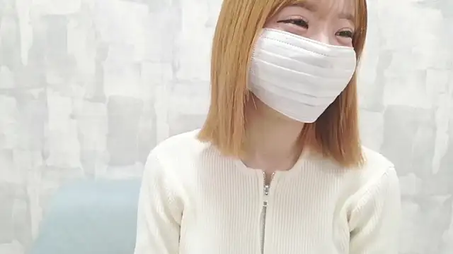 LOVE MOMO LOVE online show from 02-01-26, 11:30