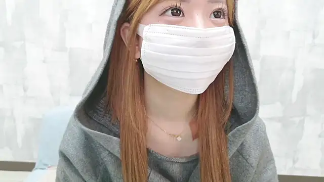 LOVE MOMO LOVE online show from 03-12-26, 11:25