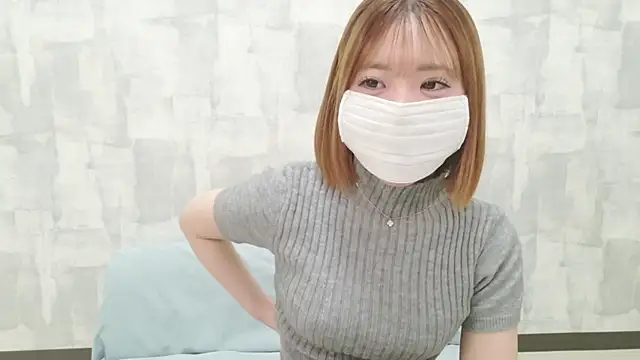 LOVE MOMO LOVE online show from 05-11-26, 10:49