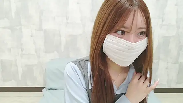 LOVE MOMO LOVE online show from 06-01-26, 11:43