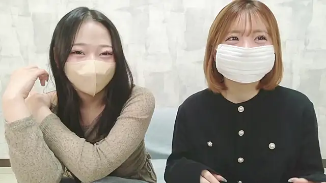 LOVE MOMO LOVE online show from 05-20-26, 12:02