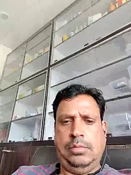 Snapshot of Raj1043 chatting on 06-23-26, 05:27 Raj1043 online show from 06-23-26, 05:27