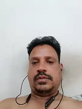 Snapshot of Raj1043 chatting on 02-27-25, 09:29 Raj1043 online show from 02-27-25, 09:29