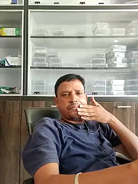 Snapshot of Raj1043 chatting on 07-26-26, 10:33 Raj1043 online show from 07-26-26, 10:33