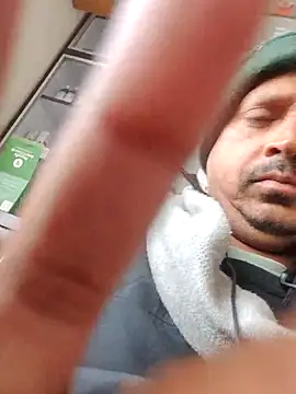 Raj1043 online show from 01-18-26, 05:44