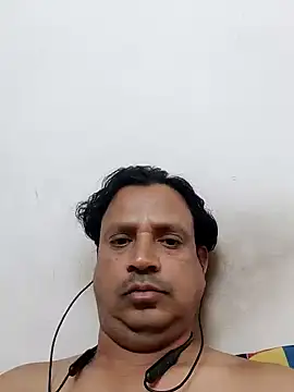 Snapshot of Raj1043 chatting on 02-04-25, 10:00 Raj1043 online show from 02-04-25, 10:00