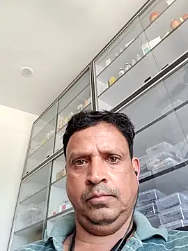Snapshot of Raj1043 chatting on 05-20-26, 06:32 Raj1043 online show from 05-20-26, 06:32