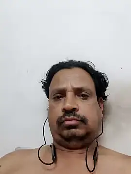 Snapshot of Raj1043 chatting on 01-17-25, 08:11 Raj1043 online show from 01-17-25, 08:11