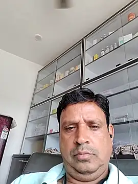 Snapshot of Raj1043 chatting on 06-16-26, 05:29 Raj1043 online show from 06-16-26, 05:29
