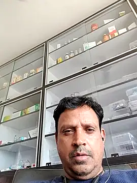 Snapshot of Raj1043 chatting on 06-20-26, 05:34 Raj1043 online show from 06-20-26, 05:34