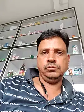Snapshot of Raj1043 chatting on 05-08-26, 06:50 Raj1043 online show from 05-08-26, 06:50