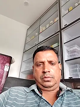 Snapshot of Raj1043 chatting on 07-07-26, 05:21 Raj1043 online show from 07-07-26, 05:21