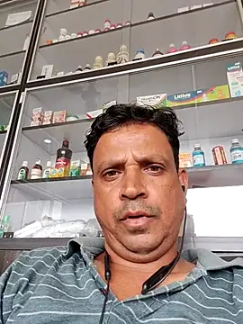 Snapshot of Raj1043 chatting on 05-18-26, 05:34 Raj1043 online show from 05-18-26, 05:34