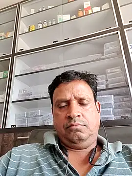 Snapshot of Raj1043 chatting on 06-15-26, 06:24 Raj1043 online show from 06-15-26, 06:24