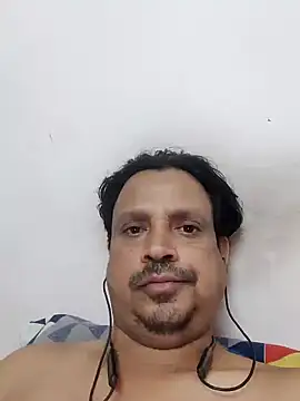 Snapshot of Raj1043 chatting on 12-29-24, 12:45 Raj1043 online show from 12-29-24, 12:45