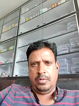 Snapshot of Raj1043 chatting on 06-01-26, 07:30 Raj1043 online show from 06-01-26, 07:30
