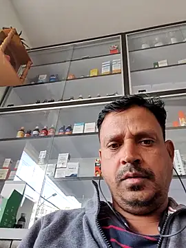 Raj1043 online show from 11-19-25, 05:40