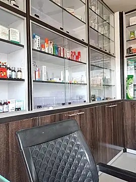 Raj1043 online show from 11-17-25, 05:11