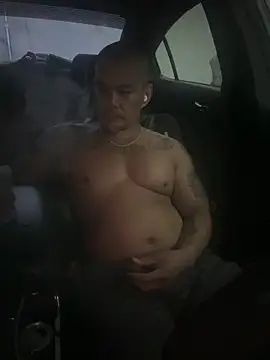 Snapshot of EatMyCake831 chatting on 10-13-25, 02:40 EatMyCake831 online show from 10-13-25, 02:40