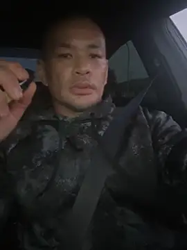 Snapshot of EatMyCake831 chatting on 10-20-25, 01:40 EatMyCake831 online show from 10-20-25, 01:40