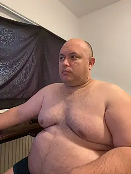 BigromeoXX online show from 03-31-26, 05:37