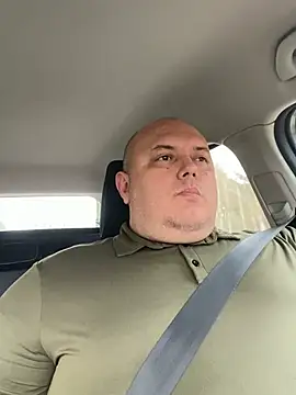 Snapshot of BigromeoXX chatting on 03-27-26, 04:08 BigromeoXX online show from 03-27-26, 04:08