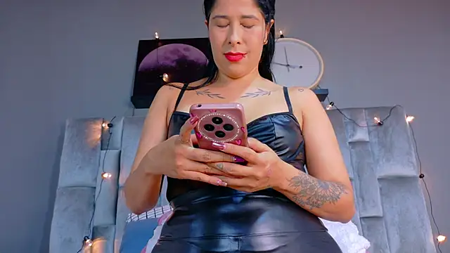 Snapshot of DulceAurora__ chatting on 09-26-25, 02:51 DulceAurora online show from 09-26-25, 02:51