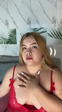 Snapshot of Mysexygirl_ chatting on 02-17-26, 05:27 Mysexygirl online show from 02-17-26, 05:27