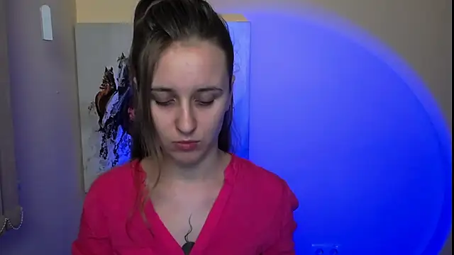 Snapshot of _Nicole_new chatting on 02-19-25, 01:17 Nicole new online show from 02-19-25, 01:17