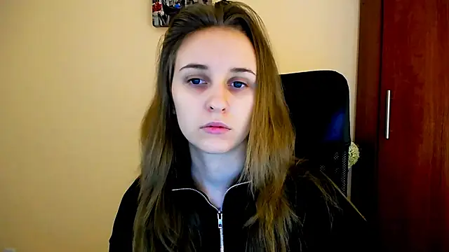 Snapshot of _Nicole_new chatting on 01-06-25, 01:08 Nicole new online show from 01-06-25, 01:08