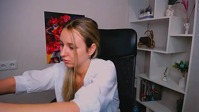  Nicole new online show from 06-21-26, 08:42