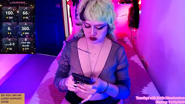 Snapshot of rosse_ivy chatting on 03-02-25, 08:25 rosse ivy online show from 03-02-25, 08:25