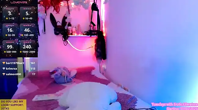 Snapshot of rosse_ivy chatting on 03-08-25, 06:37 rosse ivy online show from 03-08-25, 06:37