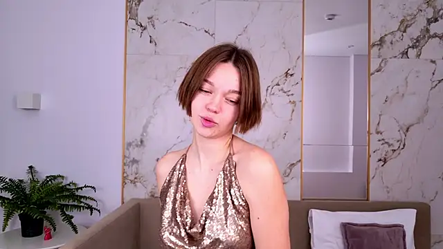 Snapshot of DanaLoved chatting on 12-30-24, 11:48 DanaLoved online show from 12-30-24, 11:48