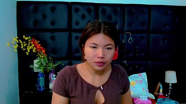 Snapshot of Isalombardi chatting on 07-08-26, 03:51 Isalombardi online show from 07-08-26, 03:51