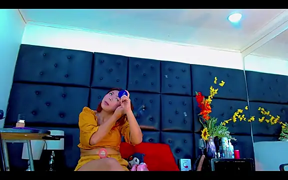 Isalombardi online show from 02-24-26, 02:34