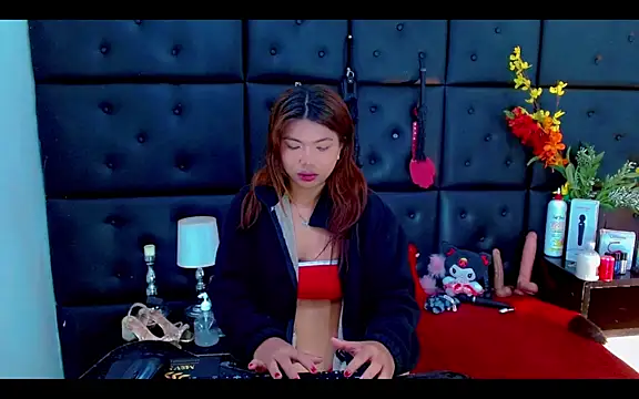 Isalombardi online show from 03-31-26, 03:36